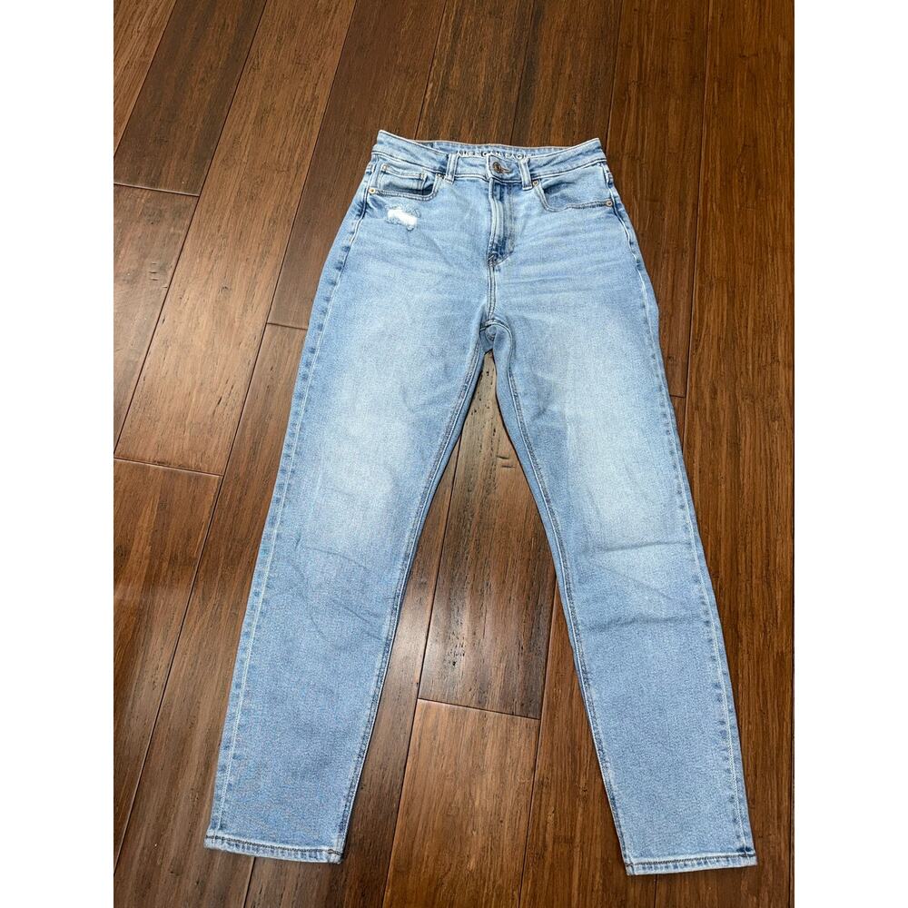 American Eagle Stretch mom jeans size 2